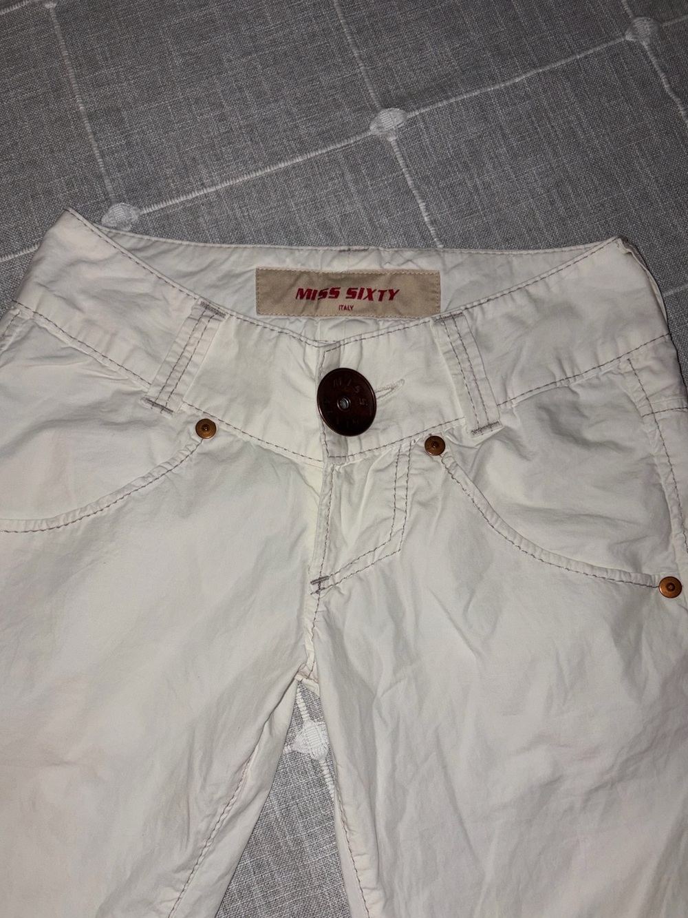 Miss Sixty White Low Rise Capri Pants